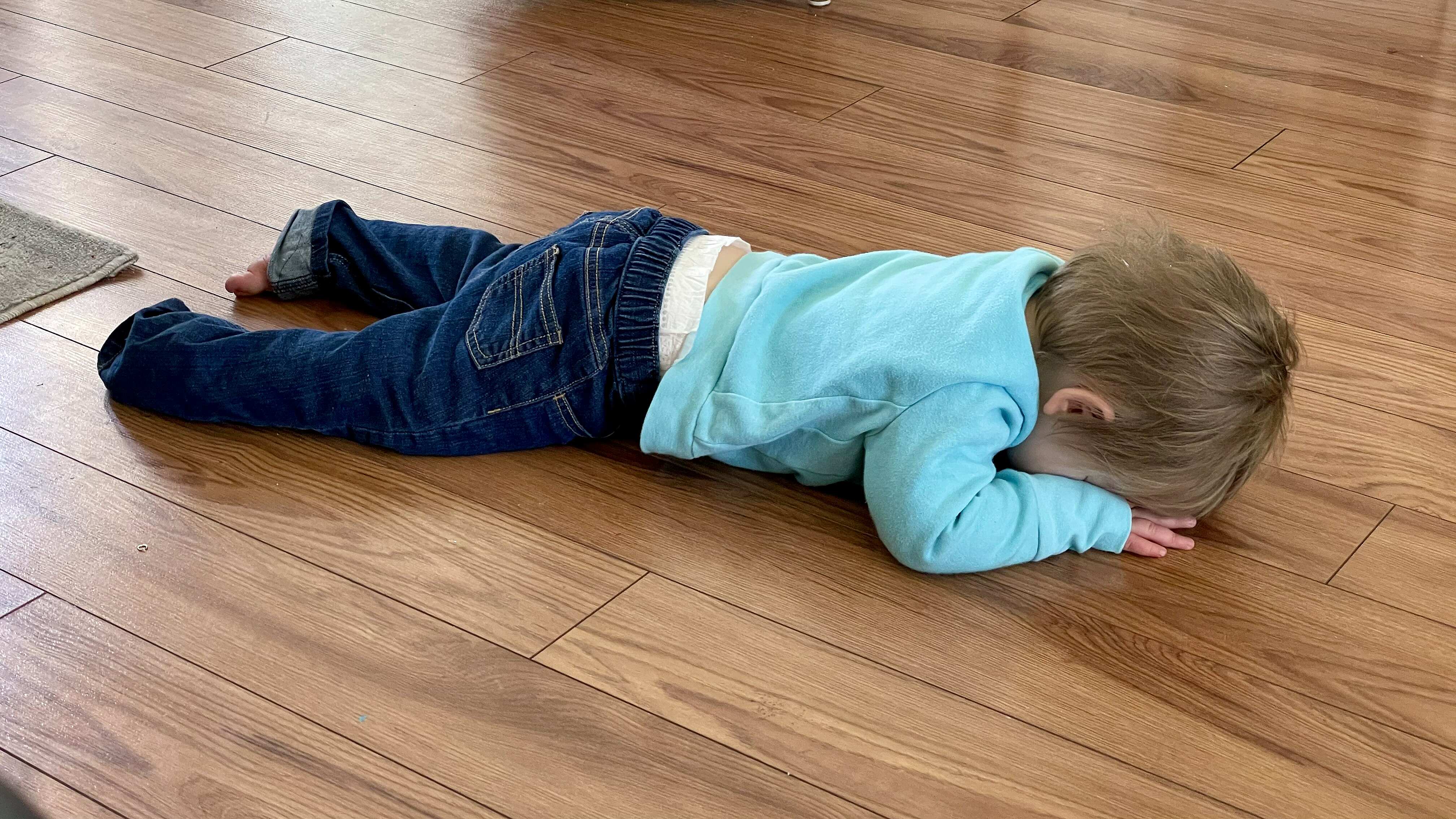 how-to-handle-toddler-tantrums-reader-s-digest