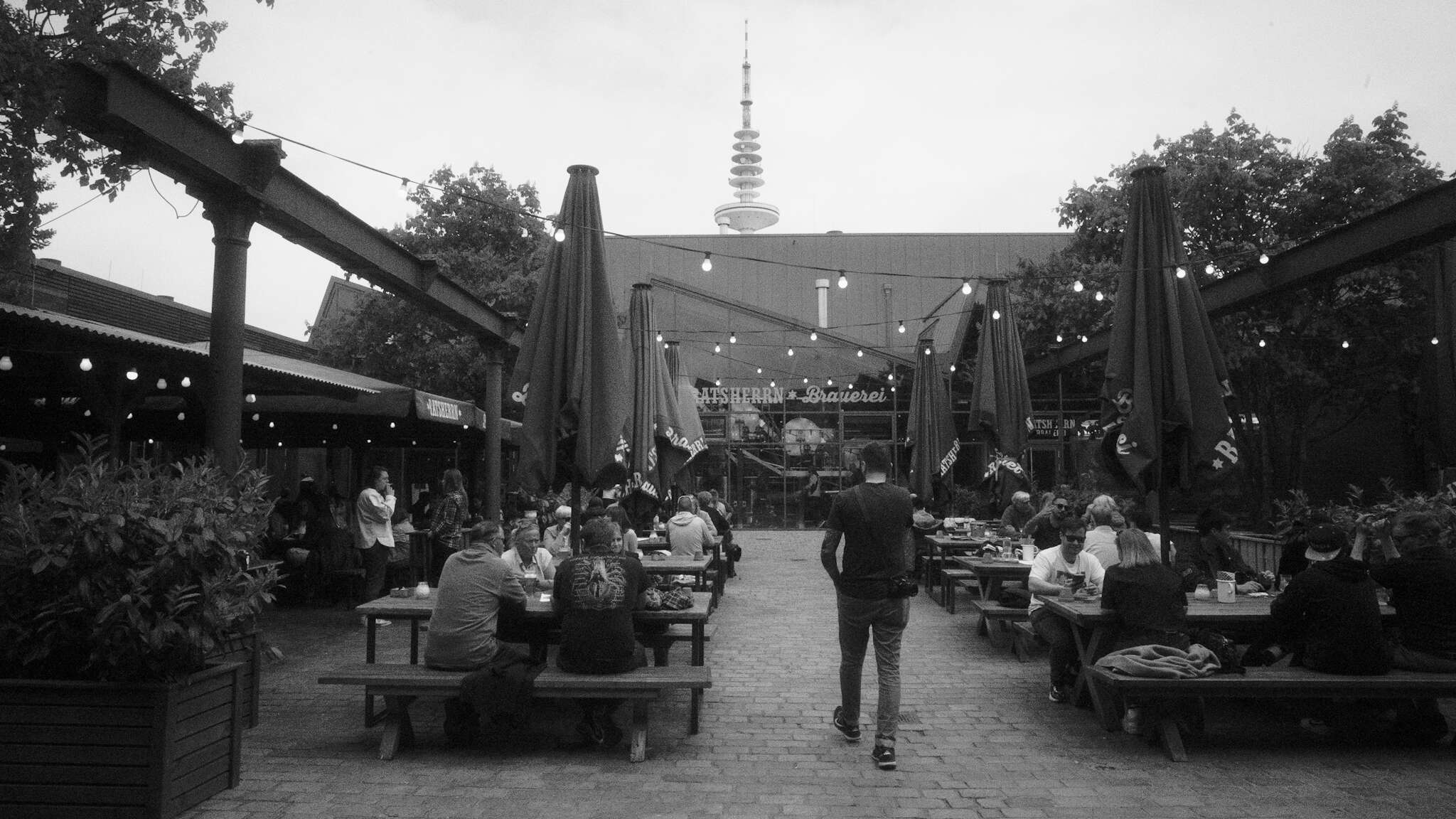 r-05.jpg