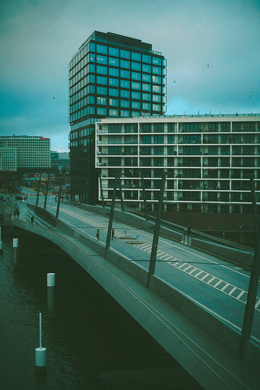 r-36.jpg