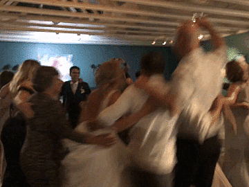 dancing queen.gif