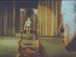 Les Trois Couronnes du Matelot (1983).gif