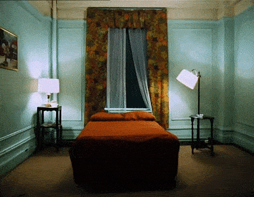 Hotel Monterey (1972).gif