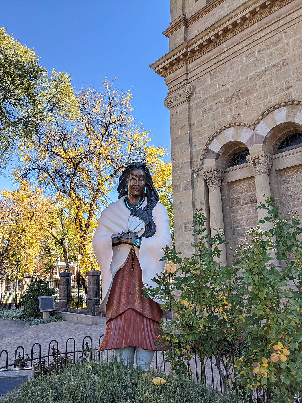 statue.jpg
