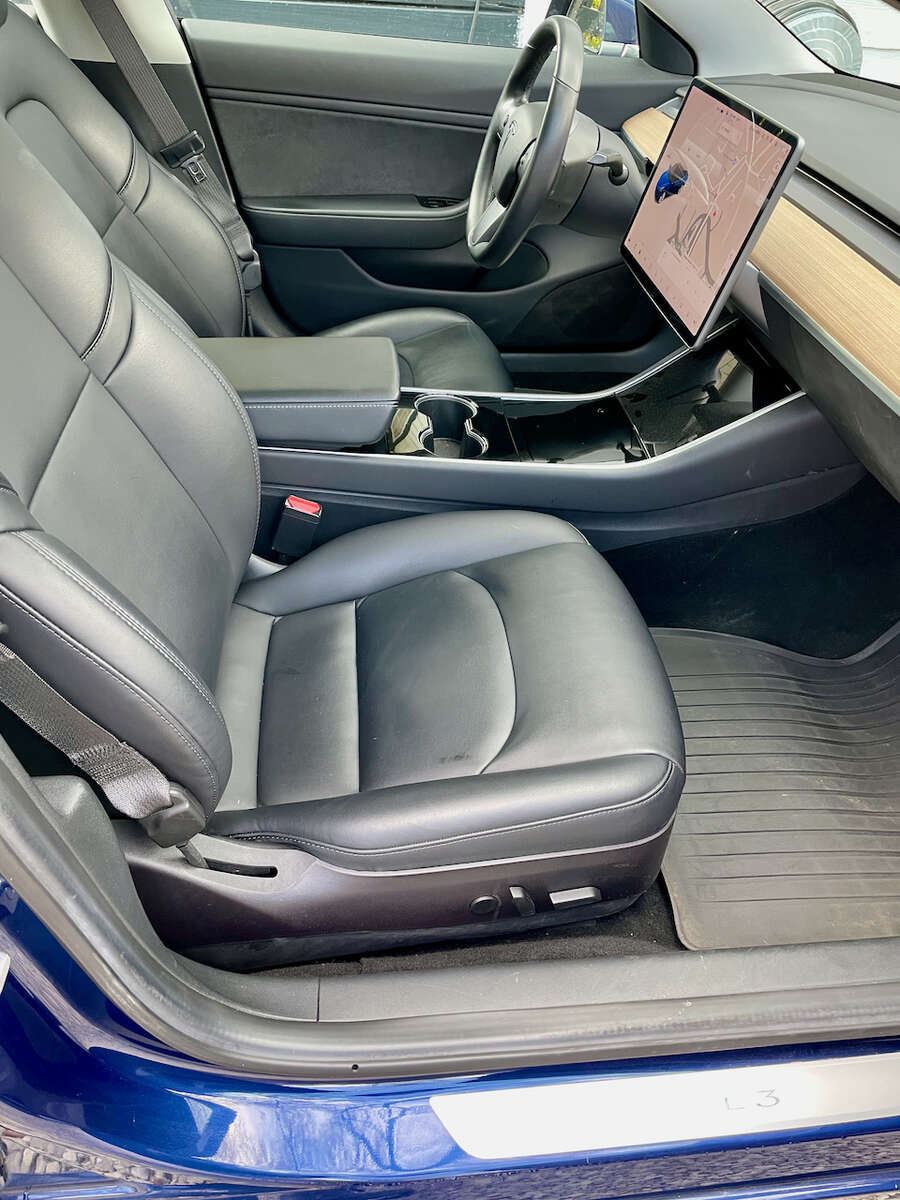 Model3_Trade-in-inside.jpeg