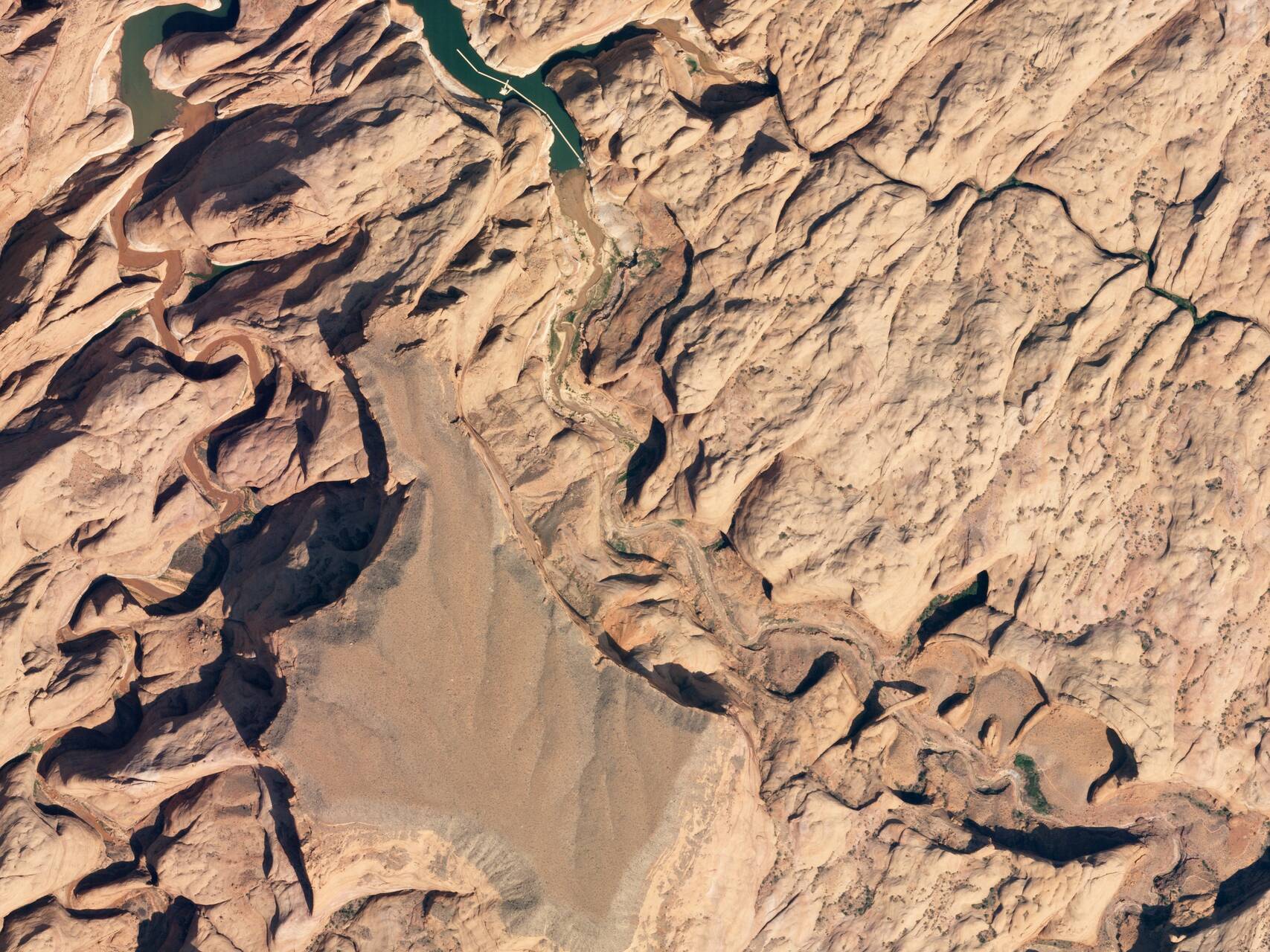 rainbow_bridge_national_monument_utah_s103_20210903T174851Z_rgb_5120_gallery_geo-1-full.jpg