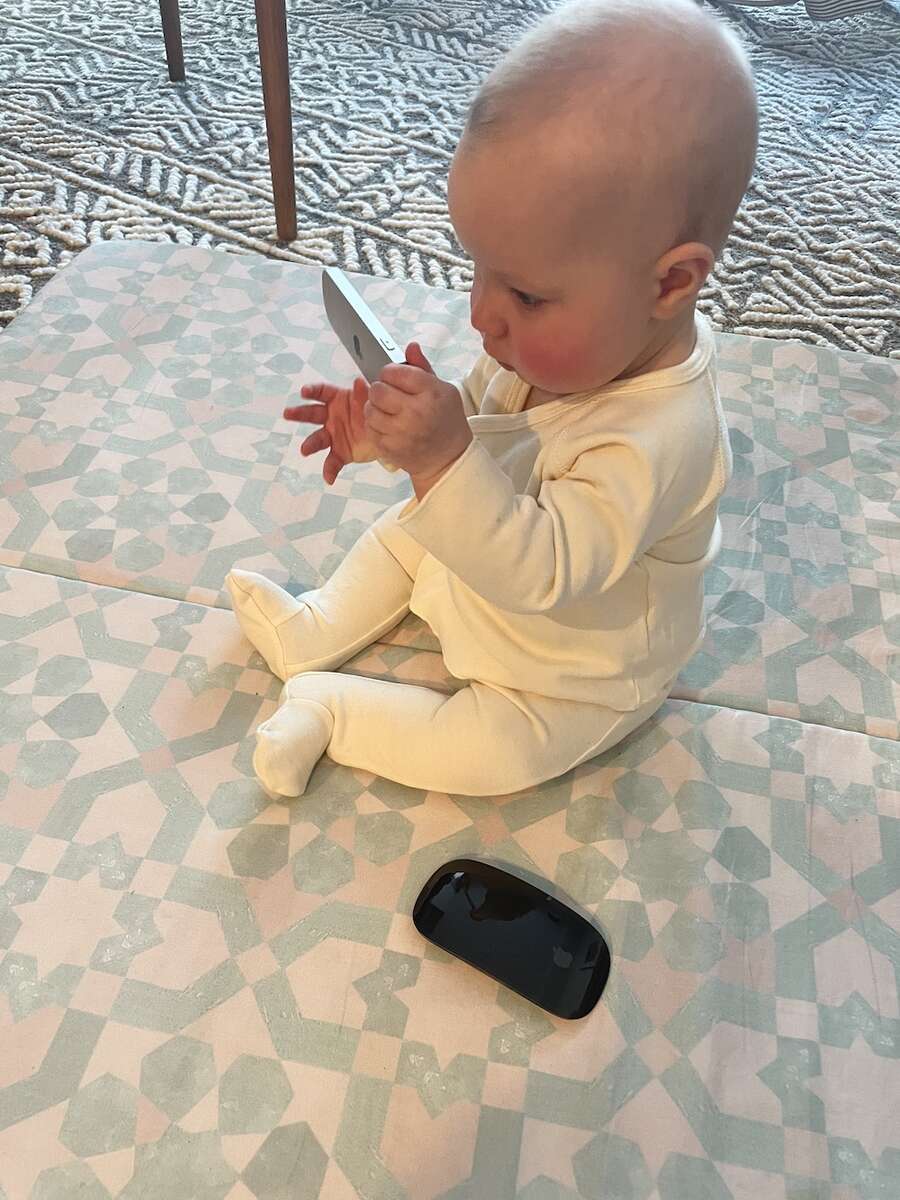 emma_with_remote_2.jpg