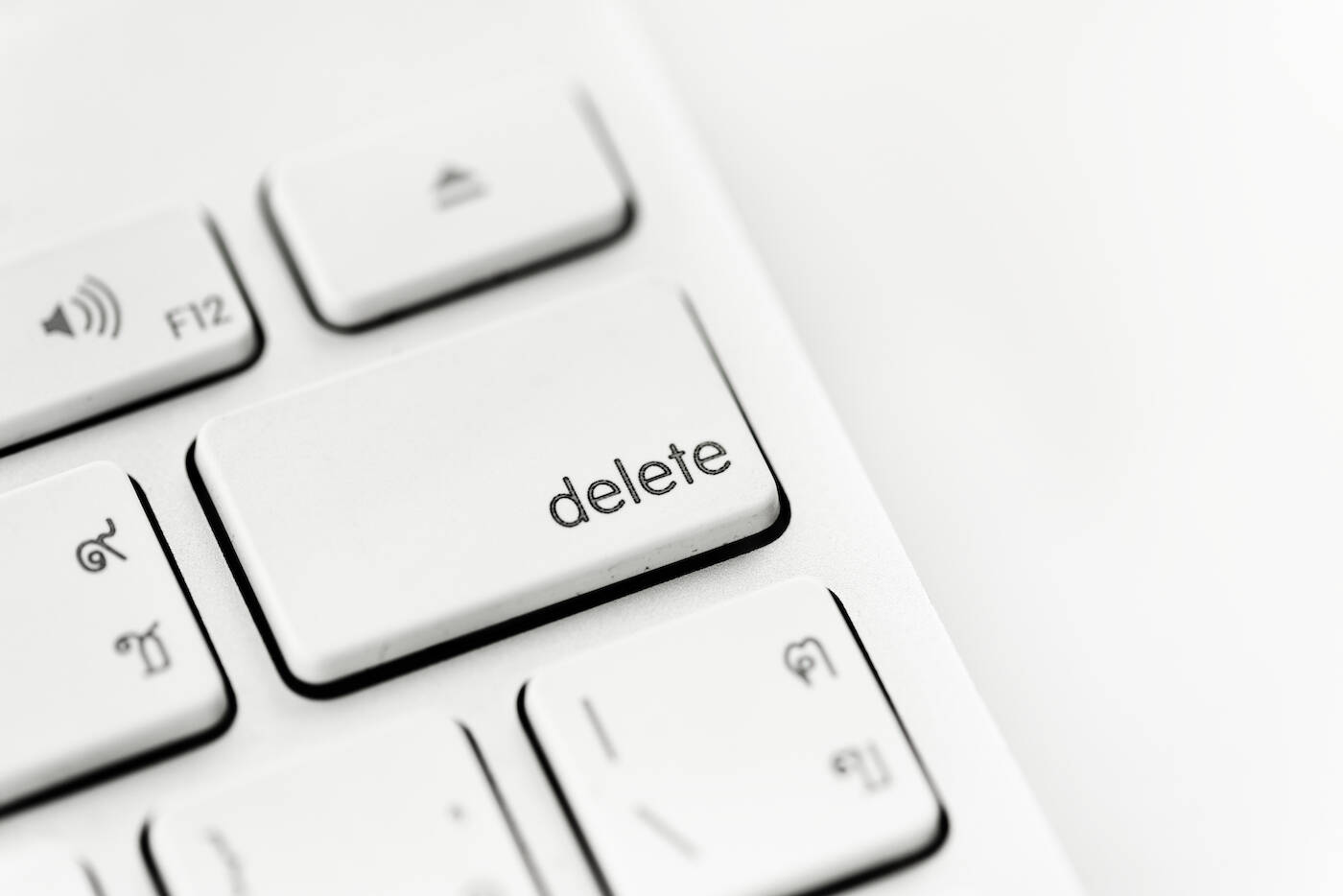 closeup-computer-keyboard.jpg