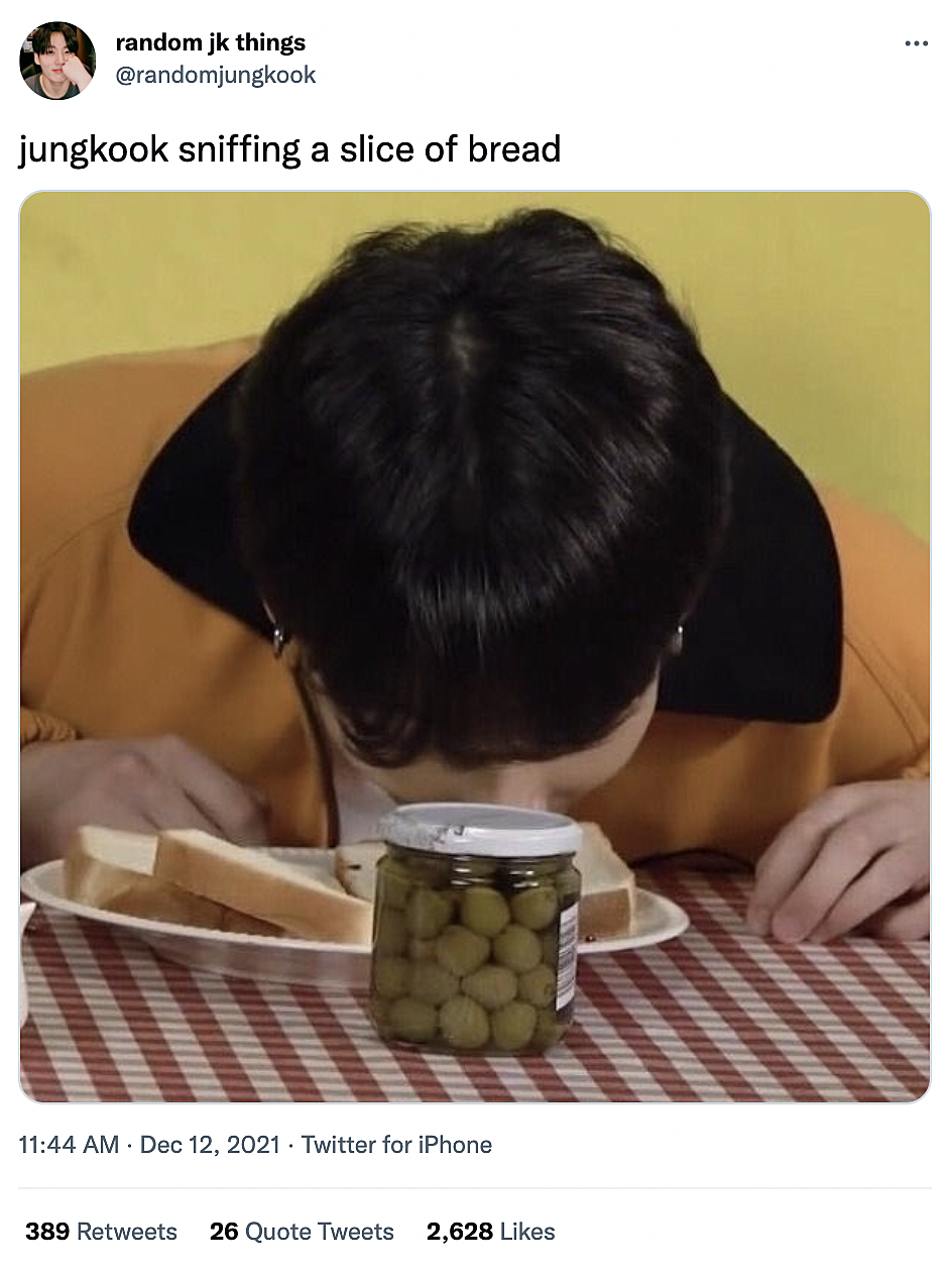 twitter.com-randomjungkook-status-1469913580686360581.png