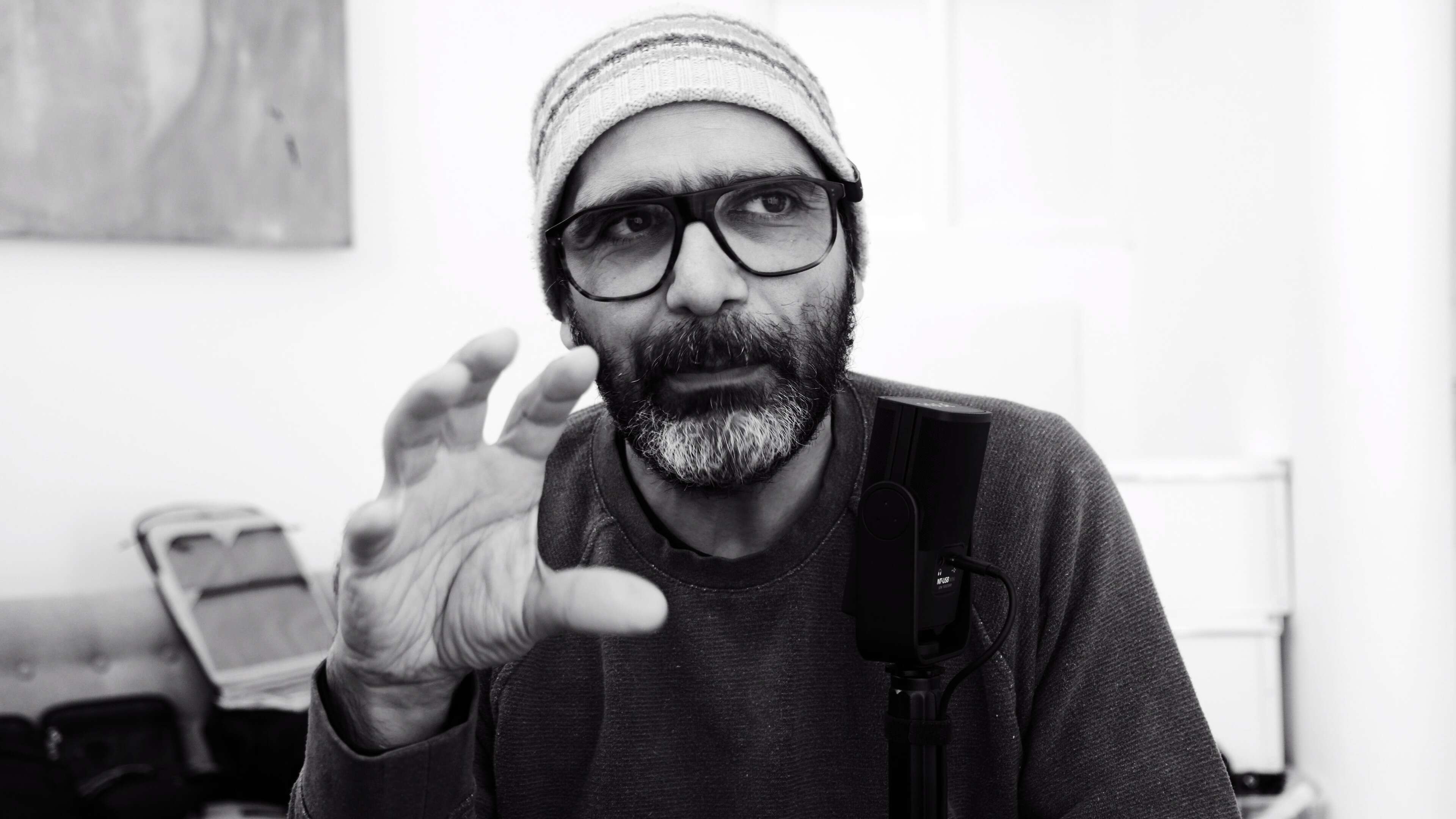 0403 – It's ok to just use the stock Apple apps.jpg