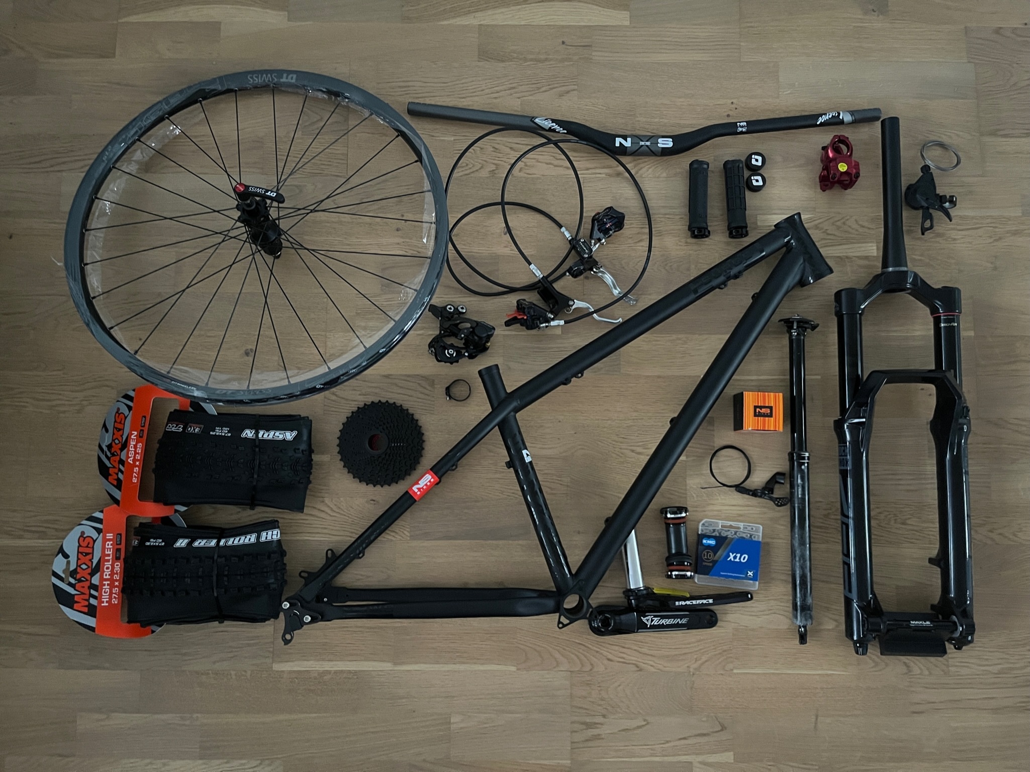 NS bikes Surge evo クロモリ26/27.5 東京　MTB NS Bikes - Stay True!