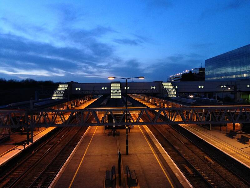 Milton-Keynes-Train-station.jpg