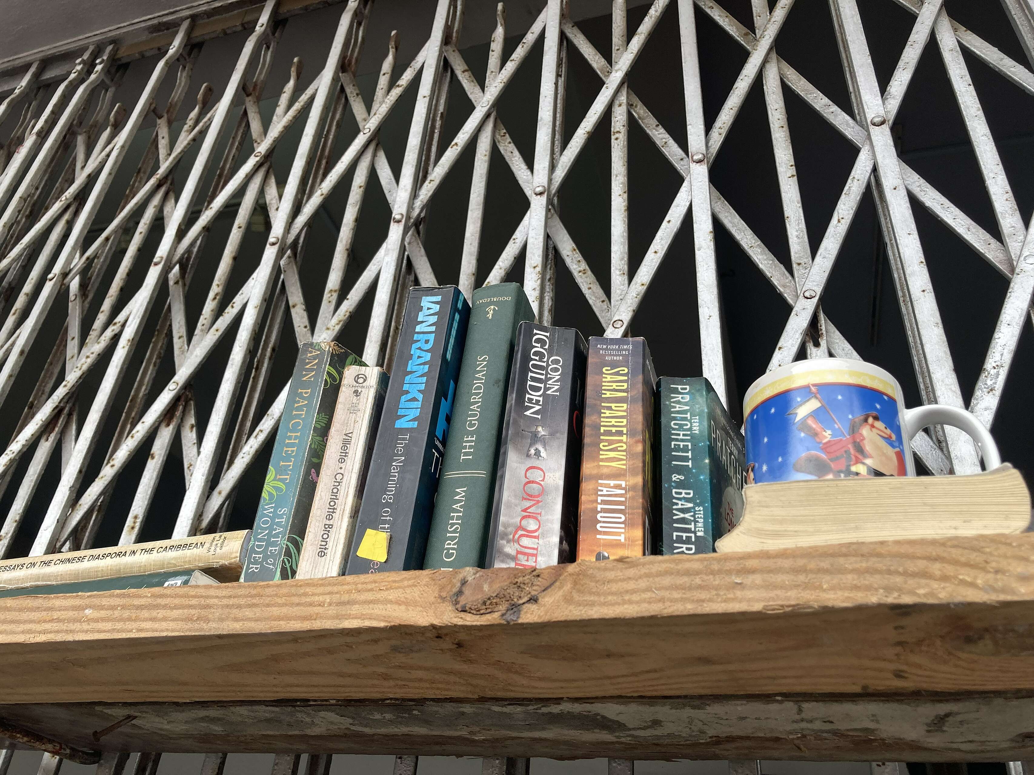 JumbieShelf_03.jpeg